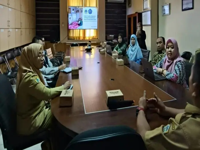 Temukan Kesenjangan Sosial, UM Gresik, Bappeda, dan Dinsos Bersinergi Berikan Solusi Nyata