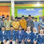 Mahasiswa KKN UMG Latih Petani Desa Pinggir Kelola Keuangan