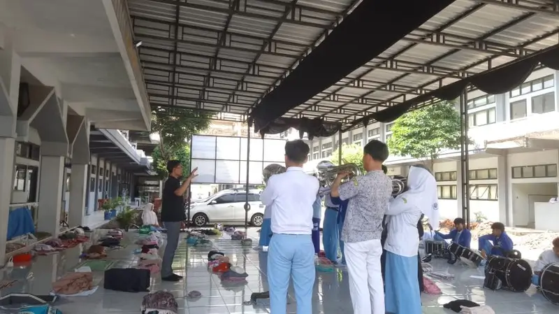 Manggala Surya SMA Muha Genteng Siap Hentakkan Irama Peringati HUT ke-80 RI