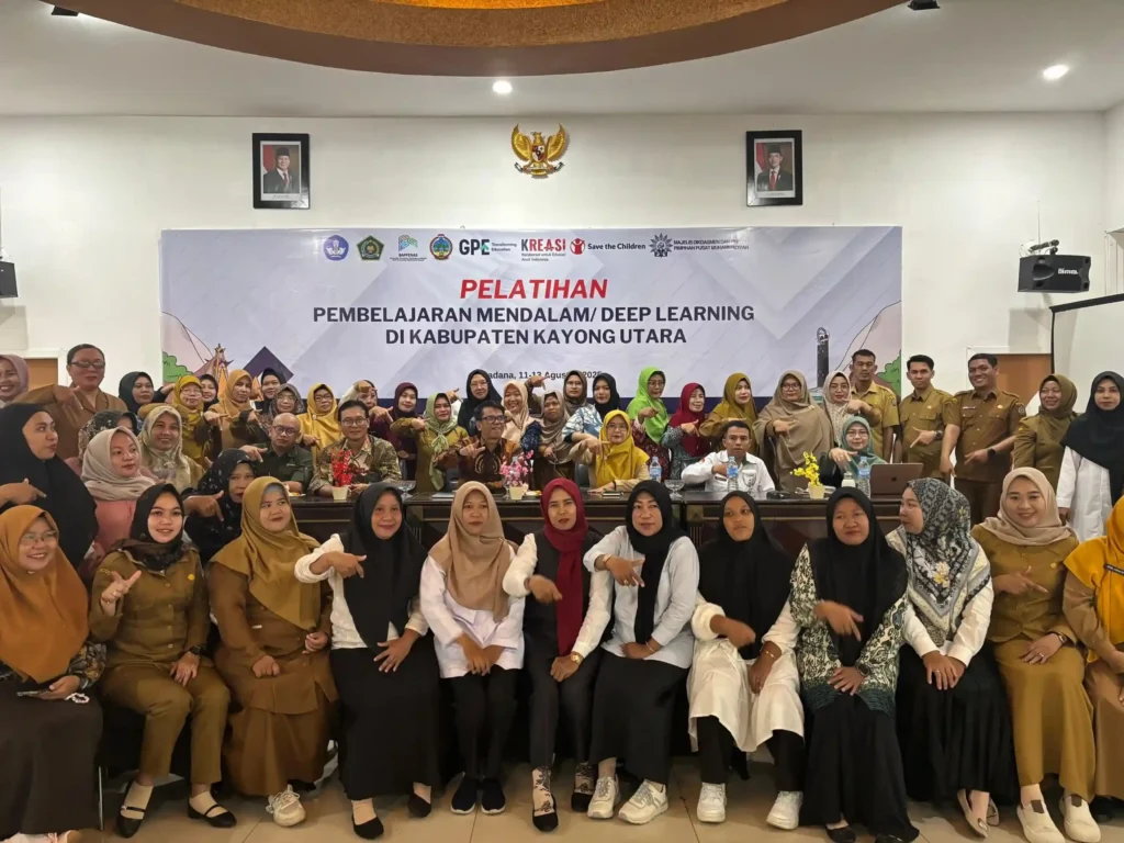 Tingkatkan Kualitas Pendidikan, KREASI Gelar Pelatihan Deep Learning untuk Guru di Kayong Utara