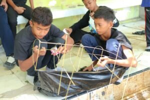 Langit Ceria, Semangat Membara: Lomba Layang-Layang Warnai Hari Pertama PHBN SMPM Jipat Karangasem