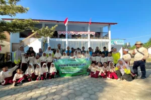 Kecil Menanam, Besar Memanen: Gerakan Sekolah Hijau Bersama Dinas Kehutanan dan Lingkungan Hidup Wonosari