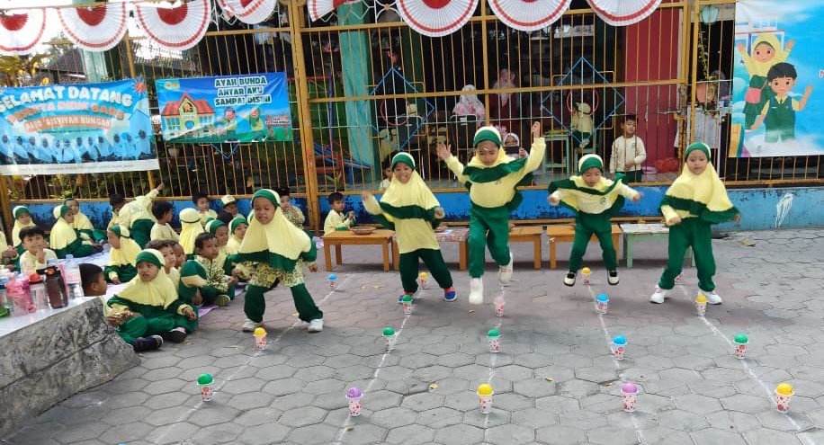 Keseruan Suasana Lomba Agustusan di TK Aisyiyah 5 Bungah Gresik