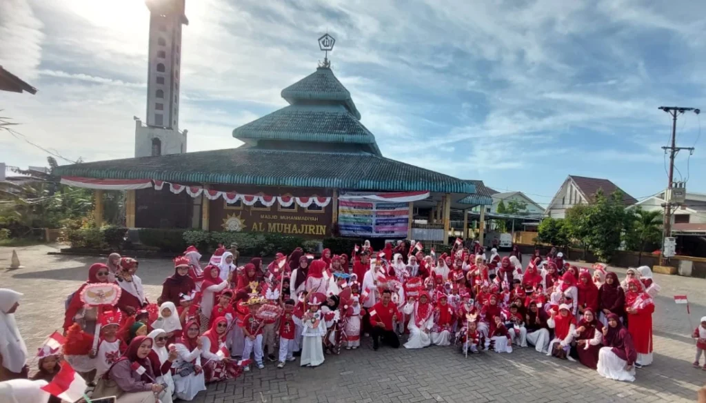 PAUD Aisyiyah 42 Banjarmasin Rayakan HUT RI ke-80 dengan Jalan Santai dan Lomba Kostum