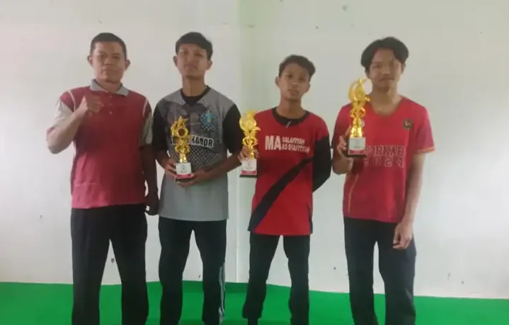Membanggakan! Siswa MAM 3 Kanor Berhasil Raih Juara 1 Catur