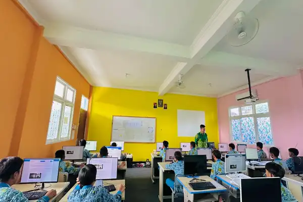 SMPM 9 Boarding School Tanggulangin Gelar Gladi Bersih ANBK