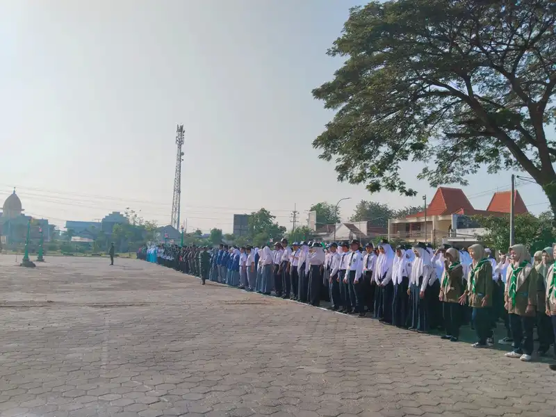 Maju Tak Gentar Membela Negara, Beginilah Semangat Smadiga Ikuti Upacara Kemerdekaan