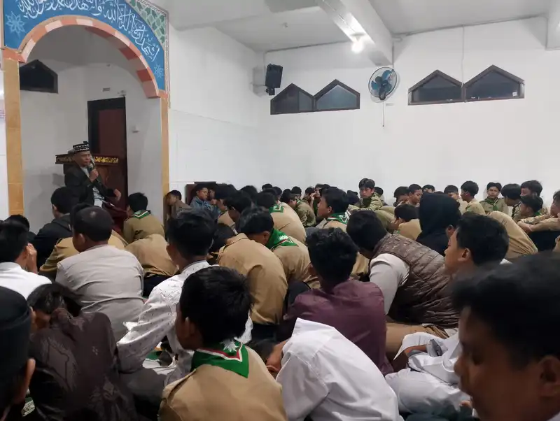 Warrior Shubuh: Menumbuhkan Semangat Ibadah di Matsamutu Malang