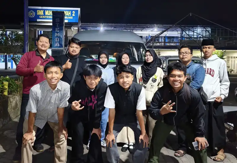 SMK Muda Genteng Ikuti Festival Islami 2025 di UM Jember