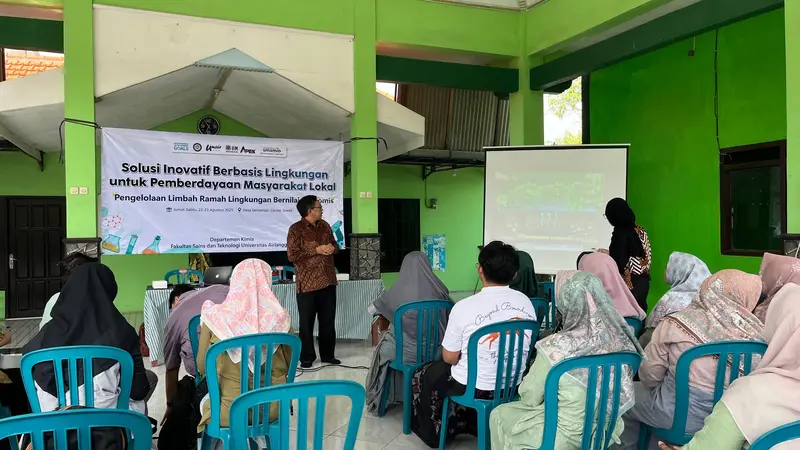 Smamio, Unair, dan USM Dampingi Warga Semampir Kelola Limbah Tenun