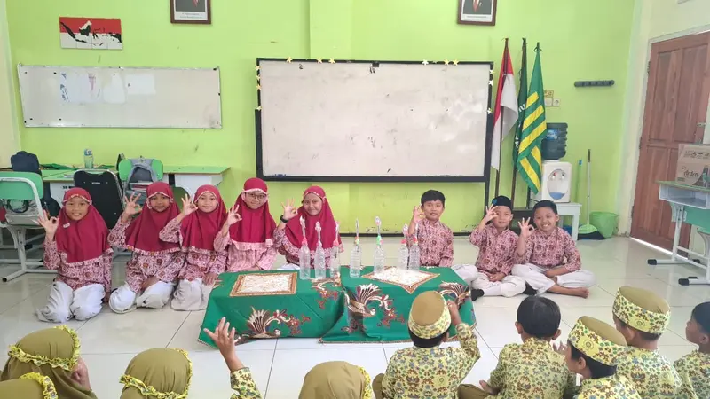 Mini Rocket Launcher: Kolaborasi Pembelajaran Riset Siswa SD Mutu dengan TK ABA 4 Paiton