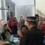 Hadiah Ulang Tahun, Ibu Ini Mantap Ucapkan Syahadat