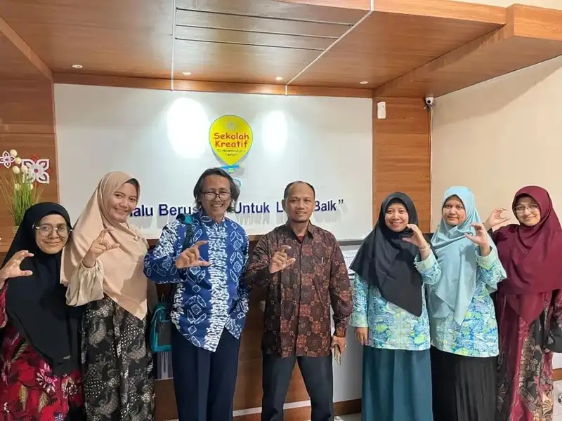 Kolaborasi SD Muda Tusida dan Wali Murid Wujudkan Kesiapan Belajar Anak lewat Konsultasi Psikologi