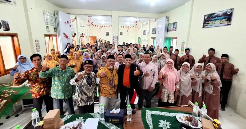 Guru Muhammadiyah se-Kabupaten Probolinggo Antusias Ikuti Workshop Service Excellent Sukses SPMB 2026