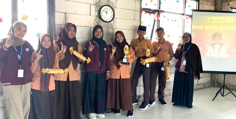 Asah Kemampuan Matematika, Mahasiswa KKN UMG Gelar Brain Battle Competition untuk Siswa SMP