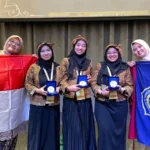 Mahasiswa FIK UM Surabaya Raih Medali Emas dan Perunggu di UTM Malaysia