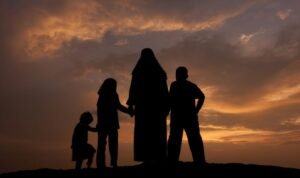 Urgensi Orang Tua Saleh-Salehah Menurut Fikih Perlindungan Anak