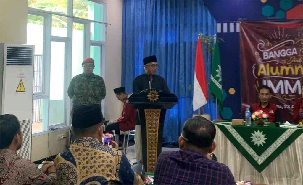 Demi Muhammadiyah Saya Memakai Celana Panjang