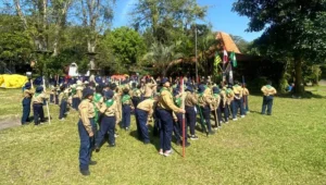 Latih Patriotisme dan Kemandirian, MI Muhammadiyah 5 Surabaya Gelar Perkemahan Hizbul Wathan