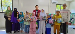 Mahasiswa KKN UM Surabaya Ajak Anak-Anak Asah Kreativitas dan Tanamkan Nilai Keislaman lewat Lomba