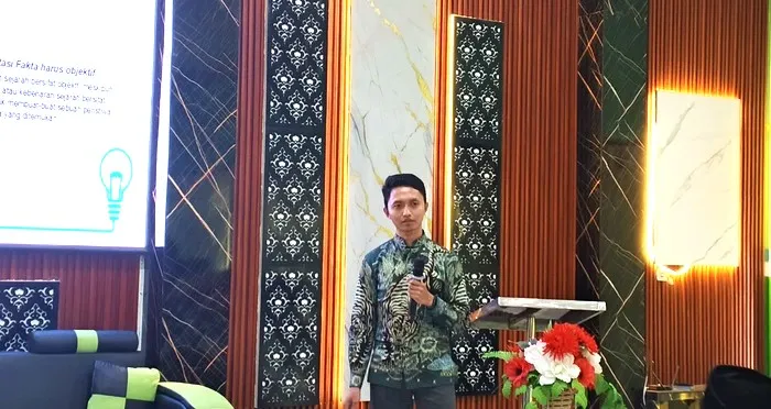 Minim Narasi, Azrohal Tekankan Penguatan Basis Filsafat dan Sejarah di Persyarikatan