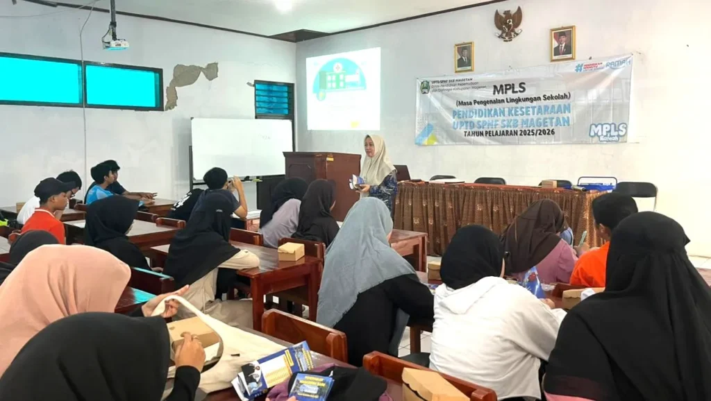 Bidik Peserta Kejar Paket, UMMAD Sosialisasikan PMB 2025 lewat Workshop Kesehatan Reproduksi Remaja