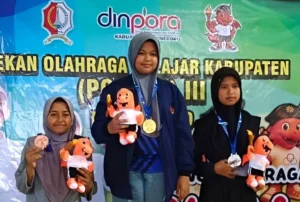 Siswa MTs Muga Sumberrejo Sabet Dua Medali Emas di Porkab Bojonegoro 2025
