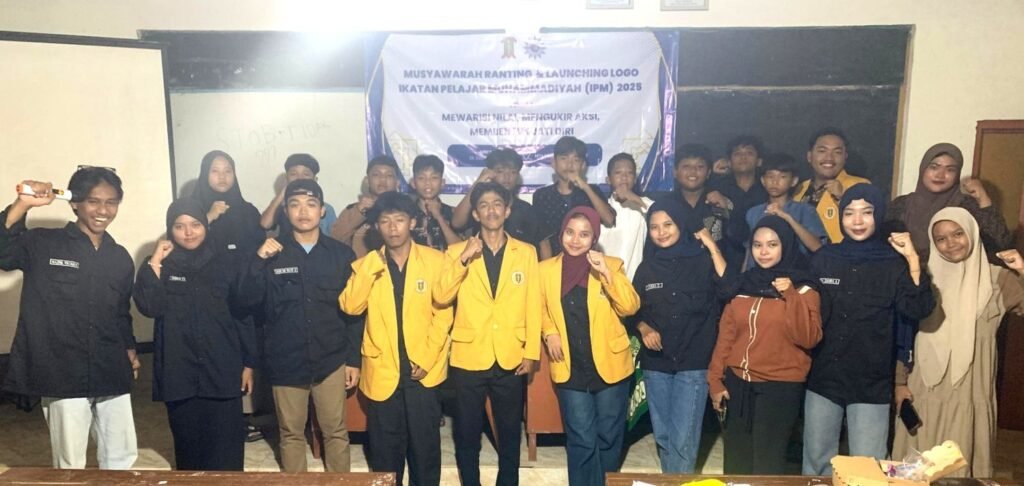 Usai Musyran, PR IPM Ngemboh Langsung Tancap Gas Gelar Raker di Pantai Putri Klayar