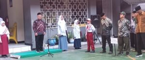 Ketua PCM Wonokromo Ajak Didik Siswa Berjiwa Patriotik di Upacara HUT ke-80 RI
