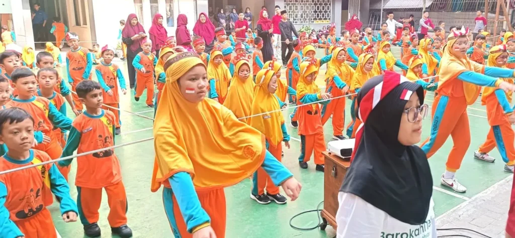 Lomba Senam Anak Indonesia Hebat Buka Rangkaian Peringatan HUT ke-80 RI di SD Musix