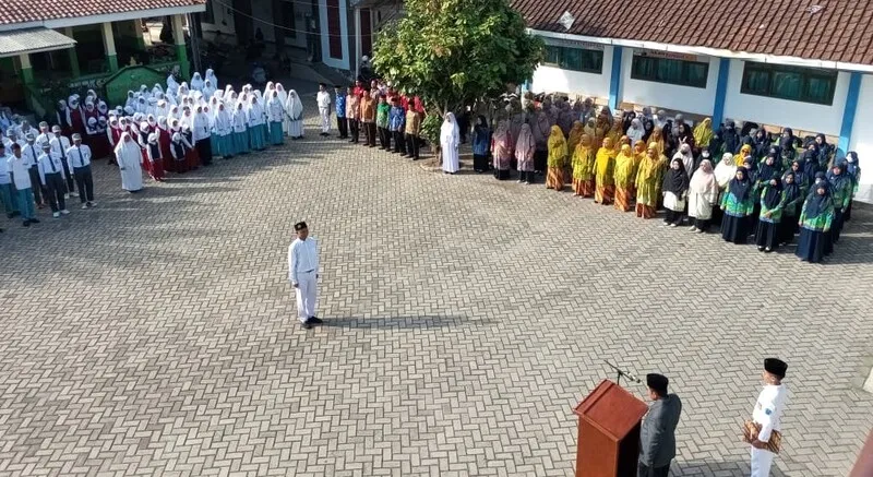 SMK Mutu Bondowoso Jadi Saksi Sinergi Ortom dan AUM di Upacara HUT ke-80 RI