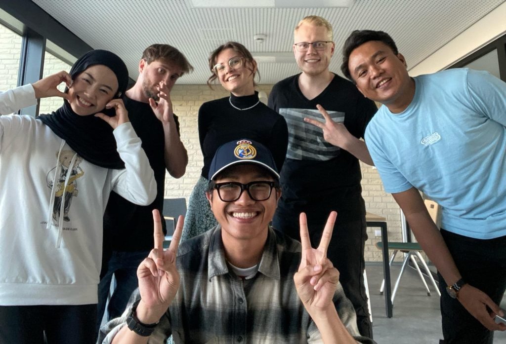 Kisah Zera, Mahasiswi Muhammadiyah yang Tembus Student Exchange ke Polandia