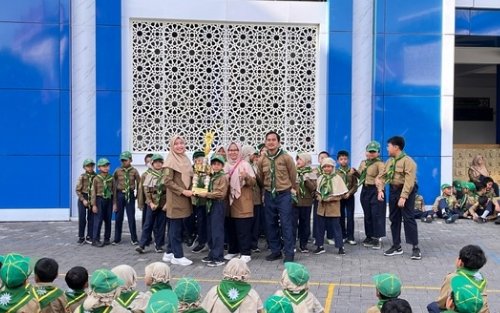 Filantropi SDMM: Ajarkan Siswa Gemar Bersedekah