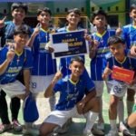 Kaki Cidera Berujung Juara, Sekolahnya Para Pemimpin Juara 1 Futsal se Surabaya 