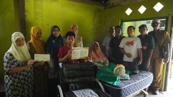 Kantor Layanan Lazismu RSU Aminah Blitar dan RSU Aminah Blitar Kolaborasi Tebar Kebaikan