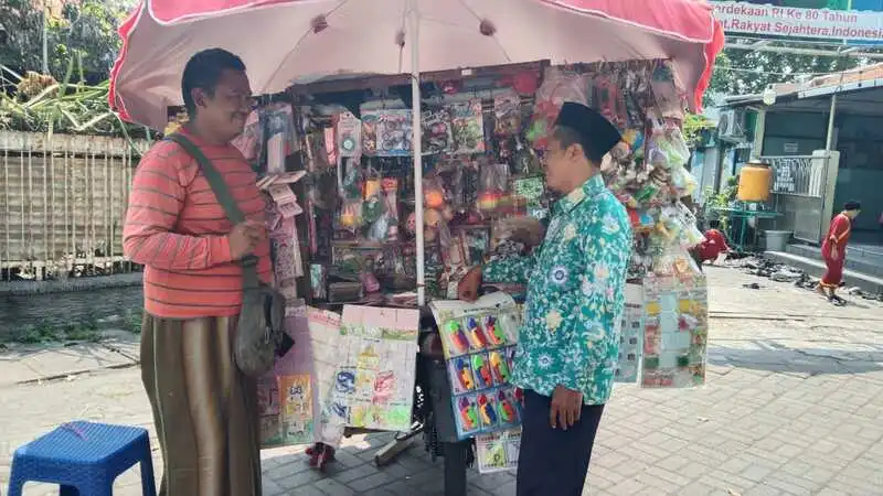 Demi Menjaga Keselamatan Siswa, SD Mumtas Sidak Pedagang Sekitar Sekolah