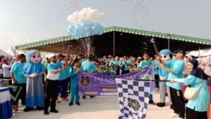 Jalan Sehat Milad ke-59 SD Muhammadiyah Lamongan Jadi Ajang Silaturahmi Pendidikan
