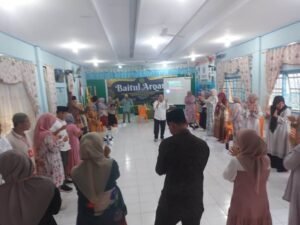 BA di STKIP Muhammadiyah Sungai Penuh Jambi: Bergembira dan Menggembirakan