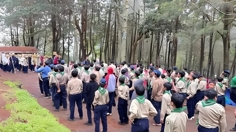 Serunya Kemah HW SMP Muhammadiyah 1 Malang Bersama Mahasiswa PKL UMM