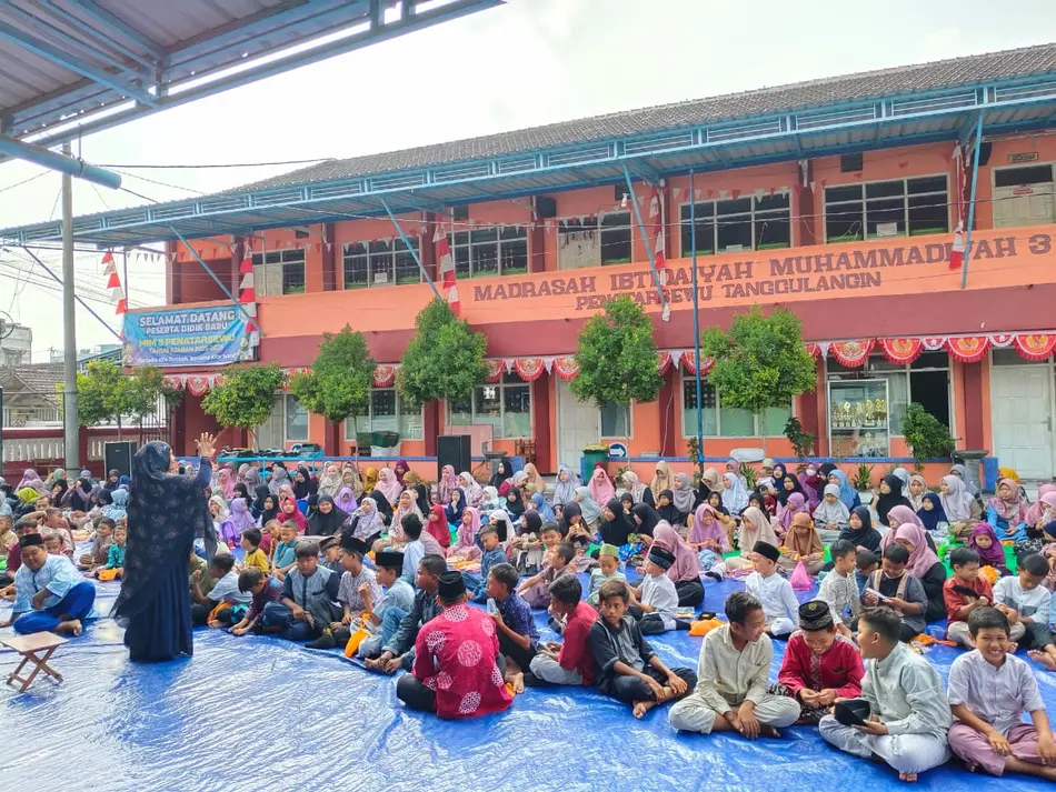 Gema Sholawat Meriahkan Peringatan Maulid Nabi di Mug@star