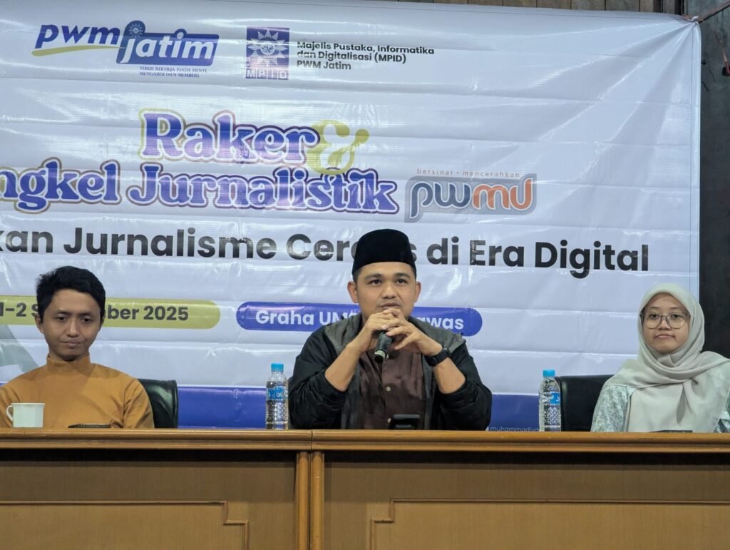 Kepala Humas UMM Apresiasi PWMU.CO dalam Bengkel Jurnalistik