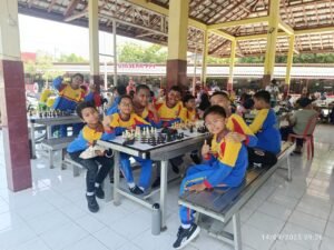 SDMM Gresik Borong Prestasi di Turnamen Catur Kecamatan Manyar