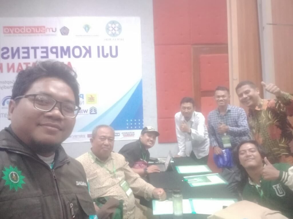 Cerita Yuda Panuluh: Dari Salah Kostum hingga Degup Pertama UKW