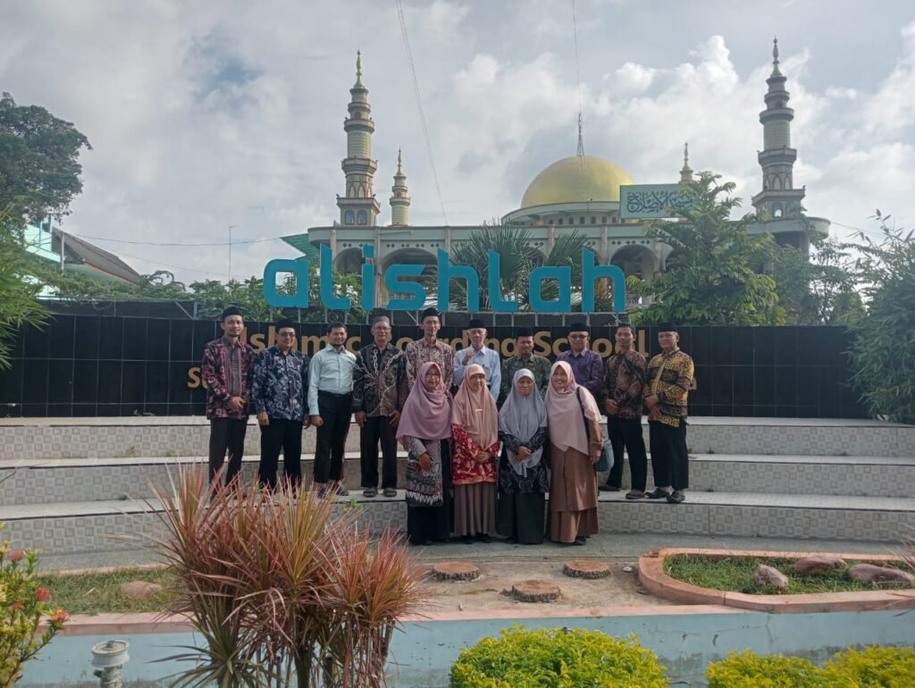 Kunjungi Al-Ishlah Sendangagung, PDM Tulungagung Ingin Belajar Pengelolaan Pesantren 