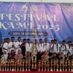 SMP Maju 27 Sakti Paciran Gondol Piala 2 Meter dan Borong 40 Juara di Festival KAMI 2025