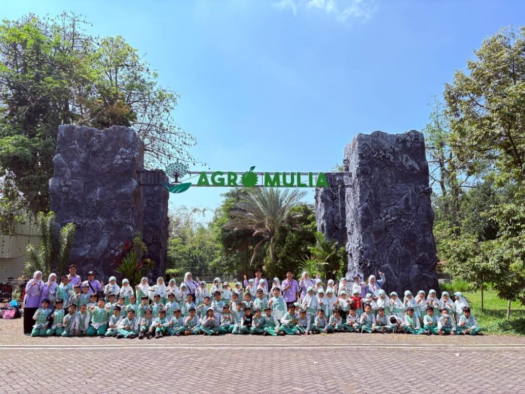Latih Kemandirian dan Tanggung Jawab, Kelas IV SDMM Outbound di Agro Mulia