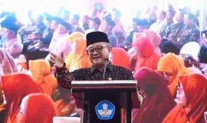 Mendikdasmen Dorong SMK Siap Kerja dan Bersaing di Tingkat Global