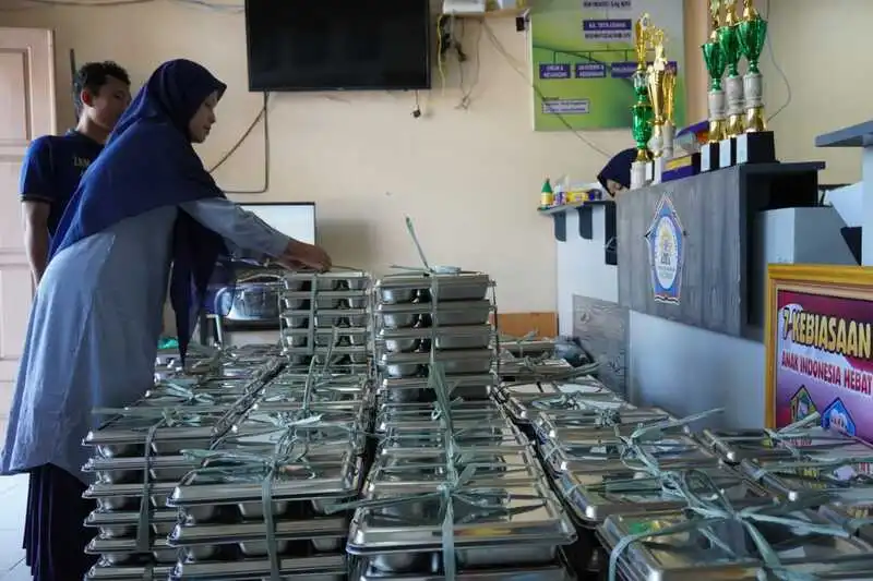 Kepala Mamsaka Harapkan MBG Jadi Penyemangat Belajar Siswa