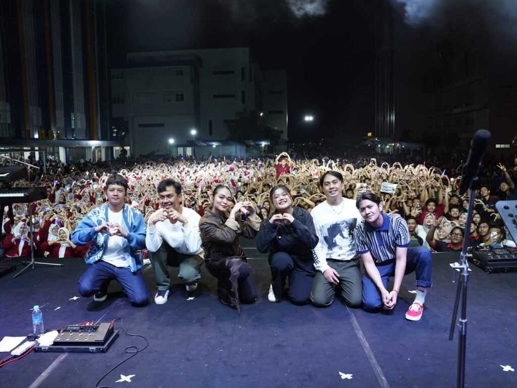 Rektor dan Geisha Banda Tutup Fortama Umsida 2025