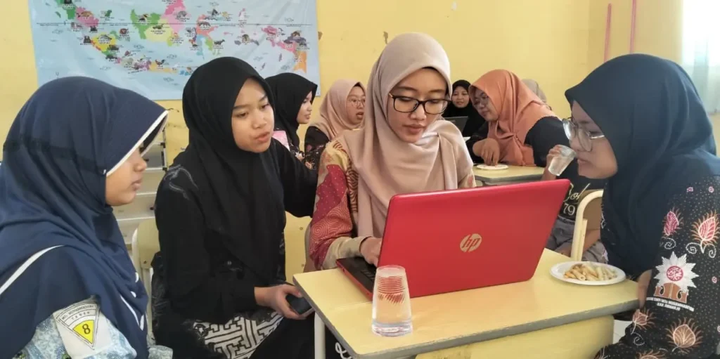 MTs Muhita Gelar Pelatihan Peningkatan Potensi Guru melalui Penulisan Berita